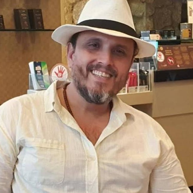 Celso Sanchez Pereira corte